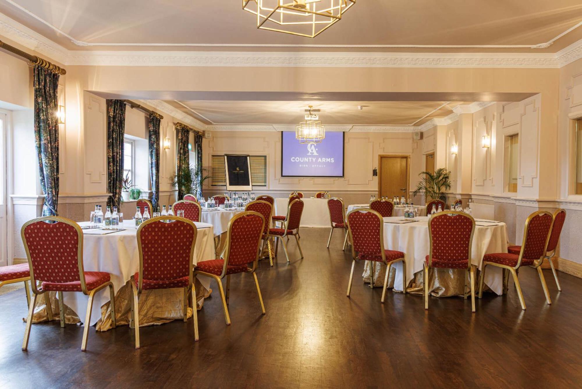 County Arms Birr Hotell Exteriör bild